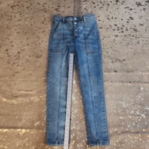 High Rise Blue Jeans with Straight Legs